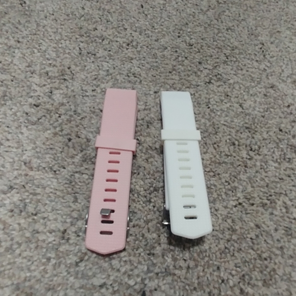 Fit bit charge to bands. - Picture 1 of 3